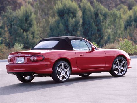 2004 Mazda MX-5 Miata Image. Photo 4 of 7