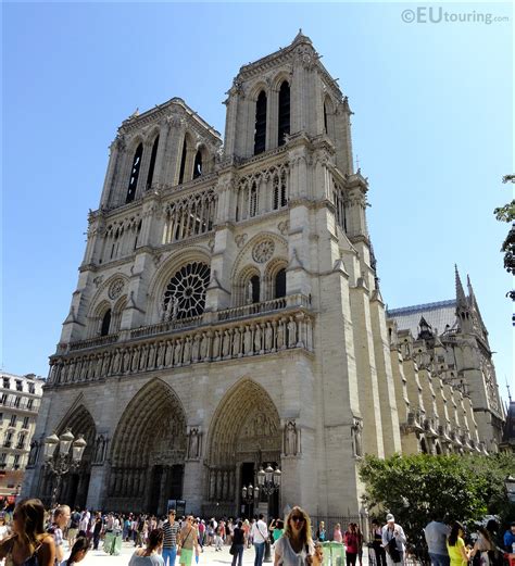 High definition photos of Notre Dame Cathedral in Paris - Page 1