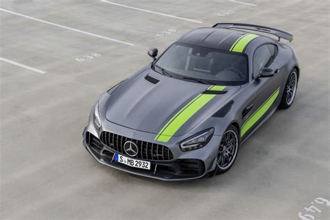 Mercedes-AMG GT R PRO Specs & Photos - 2018, 2019, 2020, 2021, 2022 ...