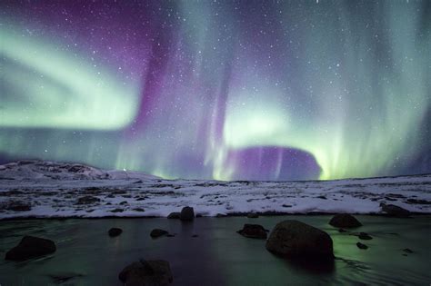 Aurora Borealis. Iceland. Photographed by Vilhjálmur Ólafsson. : pics