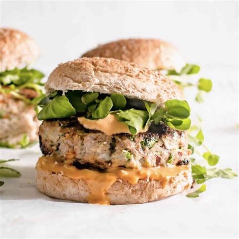 Healthy Turkey Burgers | Easy Recipe | Hint Of Helen