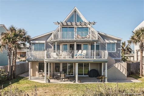 VRBO.com #604095 - New England Cottage, Beach Front, Luxury, 5 Bedrooms, Deluxe Master Suite ...