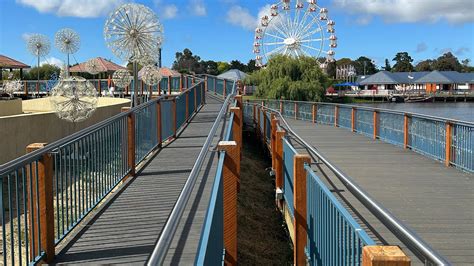 Geelong Adventure Park Walkway – APR Composites | Australian Composite ...