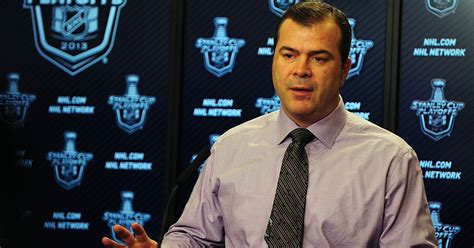 Canucks fire coach Alain Vigneault