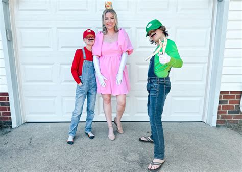 Mario and Luigi Halloween Costume - Stacia Mikele