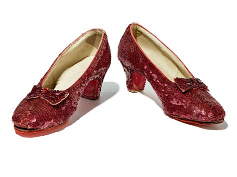 The Smithsonian Unveils a Painstakingly Restored Pair of Dorothy’s Famous Ruby Slippers From ...