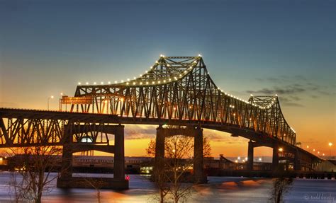 Mississippi River Bridge - Baton Rouge, LA | HDR creme