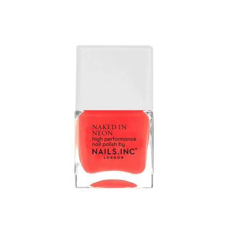 The 14 Best Coral Nail Polishes, Hands Down | Who What Wear