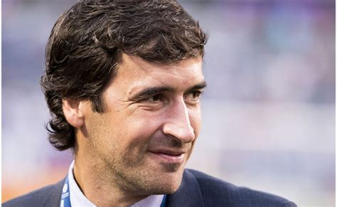 Madrid's coach, Raul Gonzalez, rejects Leeds offer