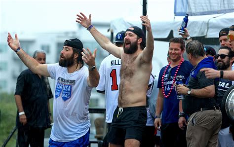 Pat Maroon Drank Beers, Broke The Stanley Cup At Tampa's Boat Parade