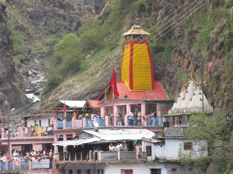 Yamunotri Temple – Uttarakhand Trip Trek