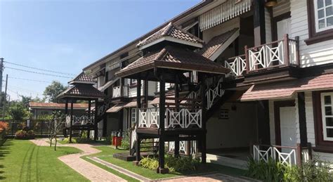 Silver Lake Hotel in Inle Lake | Fast Booking! Friendly 24/7 Customer ...