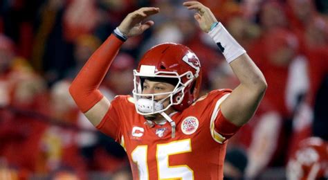 Chiefs' Patrick Mahomes says he's cleared NFL's concussion protocol