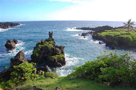 Waiʻanapanapa State Park Sights & Attractions - Project Expedition