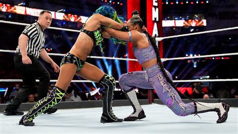 Sasha Banks vs. Bianca Belair -- SmackDown Women's Championship Match: photos | WWE