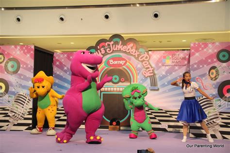 Let’s Get Groovy with Barney & Friends at City Square Mall