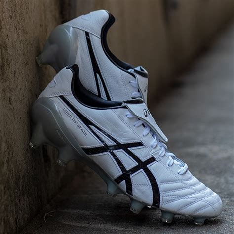 asics afl boots,Save up to 15%,www.ilcascinone.com