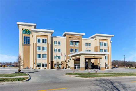 La Quinta Inn & Suites Springfield, IL - See Discounts