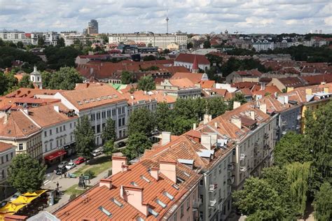 Commercial premises in Vilnius Old Town - empty and plenty