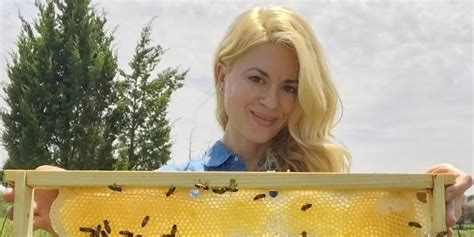 Beekeeper Erika Thompson responds to ‘untrue and hurtful’ accusations ...