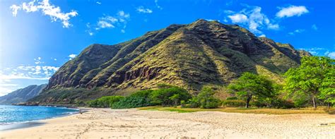 Makua Beach (Mākua) - Aloha Secrets