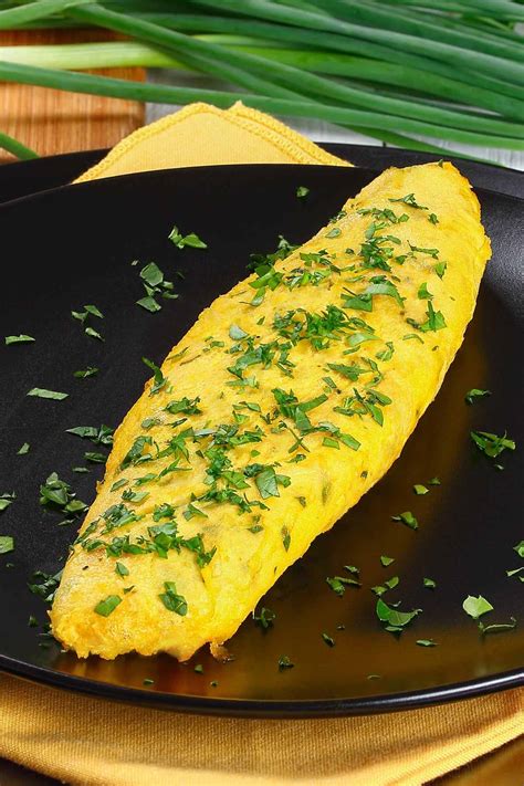 Perfect Puffy French Omelette Recipe - IzzyCooking