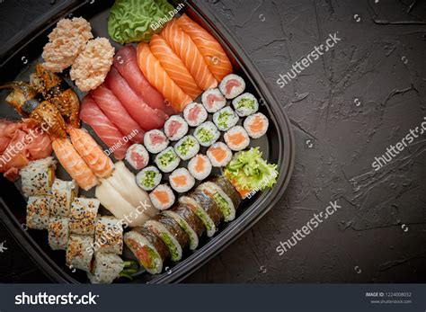 17,535 Sushi platter Images, Stock Photos & Vectors | Shutterstock