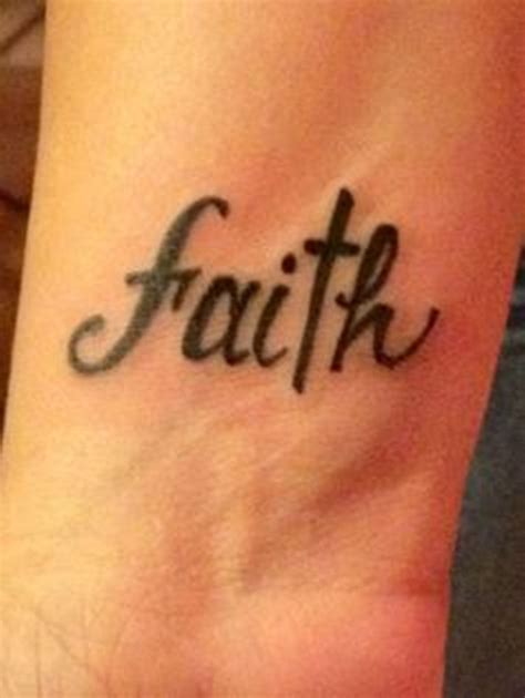 69 Adorable Faith Wrist Tattoos