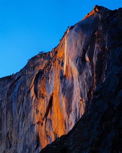 Yosemite National Park's spectacular 'firefall' - ABC News