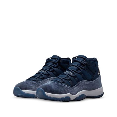 Air Jordan 11 Womens "Midnight Navy" | SUBTYPE