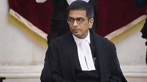 Justice DY Chandrachud, a favourite among liberals, takes oath as 50th ...