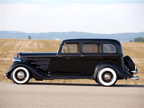 1934 DODGE CUSTOM 4 DOOR SEDAN- Barrett-Jackson Auction Company | Dodge sedan, Sedan, Car auctions