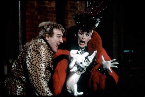 102 Dalmatians - Glenn Close Photo (35237064) - Fanpop