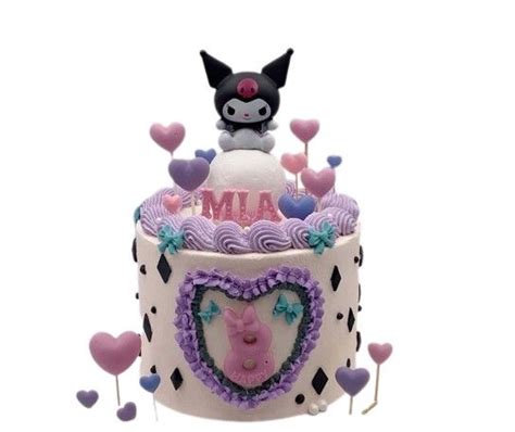 Kuromi cake, Food & Drinks, Homemade Bakes on Carousell