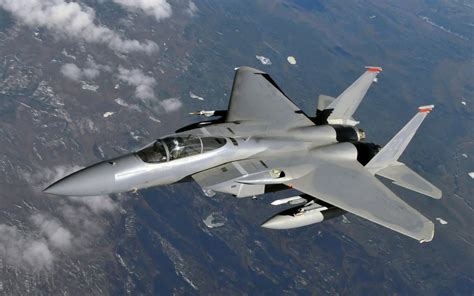 Men's Corner: Top 10 fastest fighter jets in the world