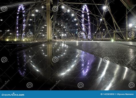 The Helix Bridge at Night in Singapore Editorial Image - Image of asia, building: 142583850