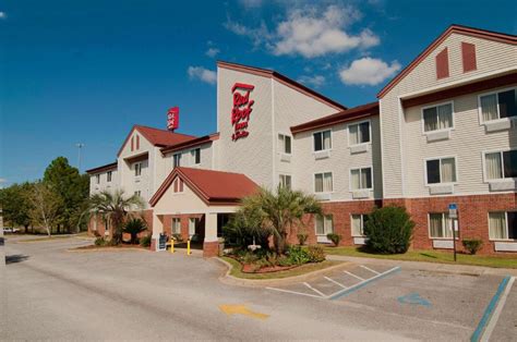 Red Roof Inn & Suites Pensacola East - Milton, Avalon (FL) - Booking Deals, Photos & Reviews