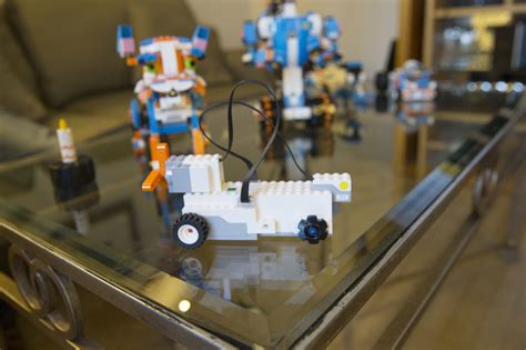 Lego Boost is robot building for the rest of us | Mashable