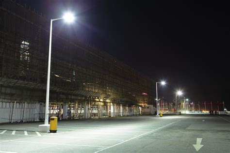 Parking Lot Lighting Installation Tips - Bates Electric