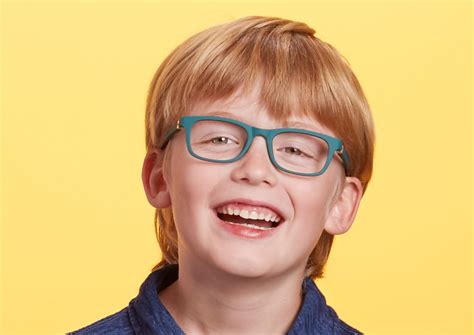 Does My Child Need Glasses? | Zenni Optical