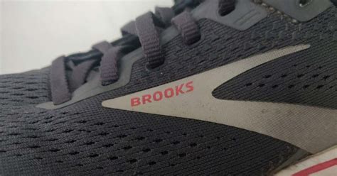 Brooks Shoes Sizing - Includes the Brooks Shoes Size Chart