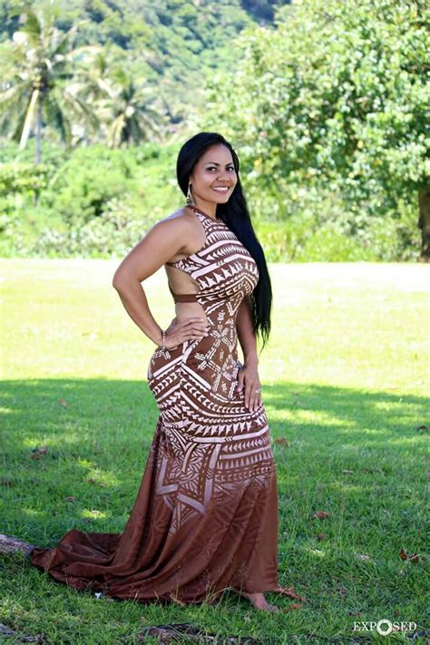 Beautiful Samoan Women - Samoan Woman Making Moves In The Construction ...