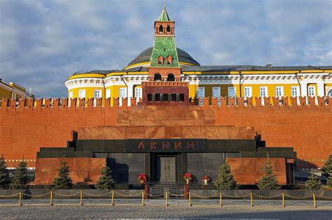 The Most Amazing Mausoleums in the World