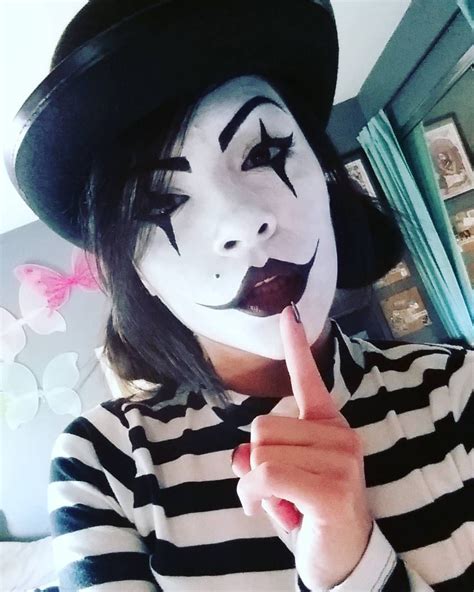 Lanei on Instagram: “Did a super awesome creepy #mime photoshoot yesterday. Love doing stuff ...