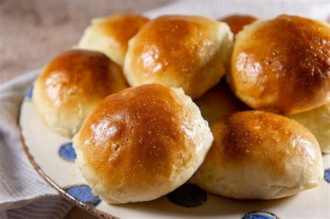 Homemade Garlic Bread Rolls - The Flour Handprint