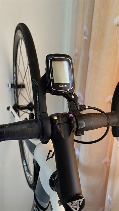 Garmin Edge 200 / Mount, Sports Equipment, Bicycles & Parts, Bicycles ...