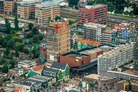 Home | Zaandam - Luchtfoto overzicht centrum Zaandam