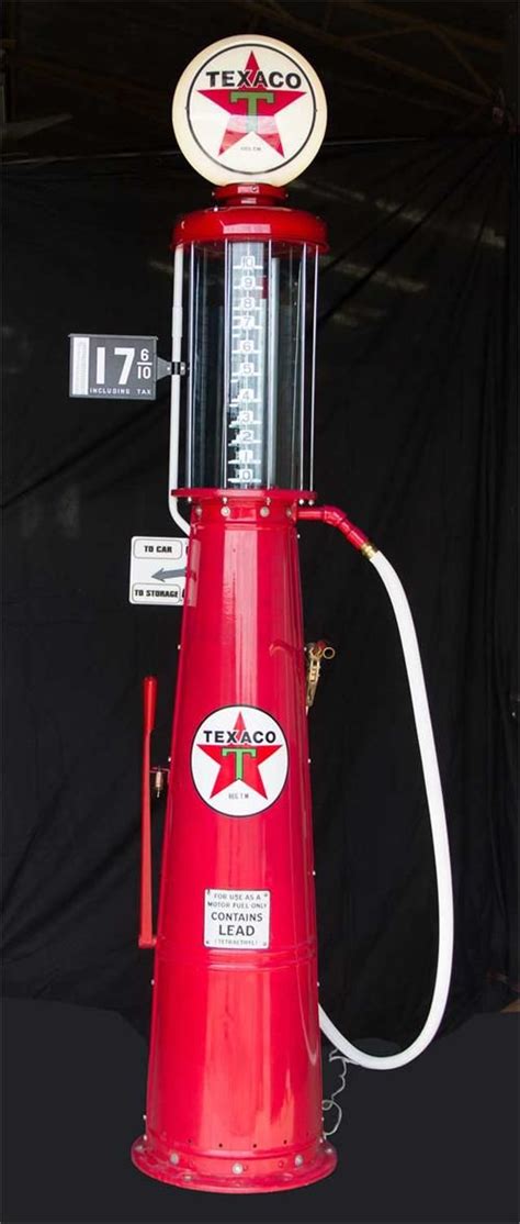 Texaco Gilbert & Barker T-176 visible gas pump, USA, c.1926 | Gas pumps, Vintage gas pumps, Old ...