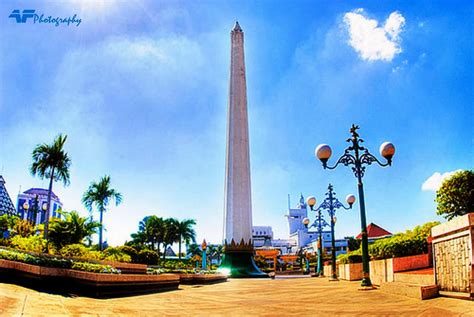 Tugu Pahlawan Surabaya ~ KOLEKSI FOTO SURABAYA