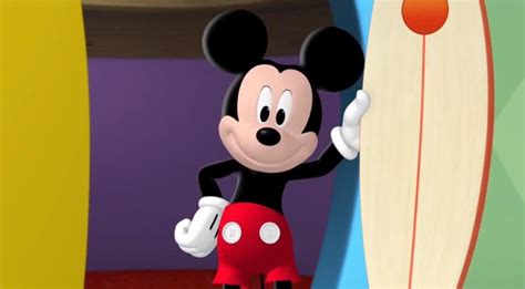 Mickey telling his clubhouse friends that he and his friends are going ...